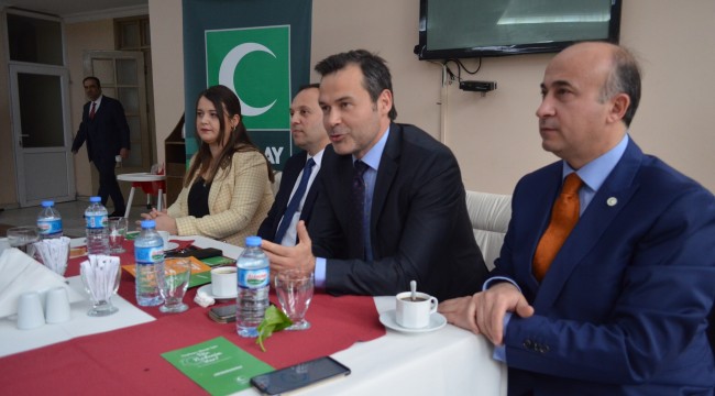 Teknolojiyle bağımlılıkta ailelere önemli uyarı