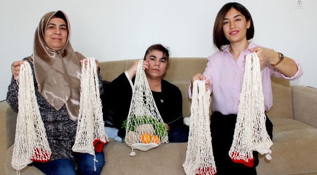 Ücretli poşet uygulaması ev kadınlarına istihdam kapısı açtı