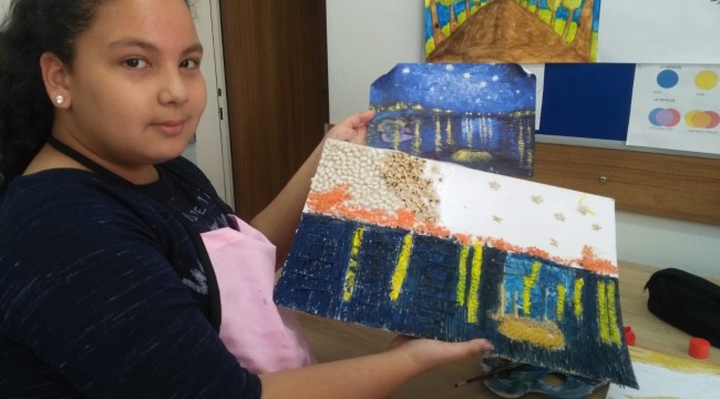 Van Gogh’un ünlü resimlerini erişte, mercimek ve nohut kullanarak kopyalıyorlar