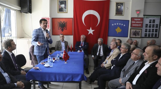 Zeybekci: Mobilyacılar için partilerle el ele veririz