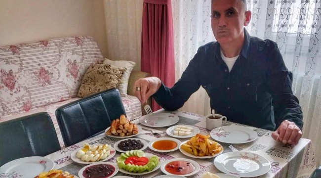 6 ay sonra yemek yiyebildi