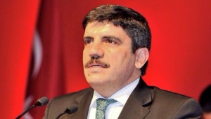 AK Partili Aktay: Lideri izleyenler artık bu karizmaya inanmaktan ziyade o karizmadan faydalanmanın telaşına düştü