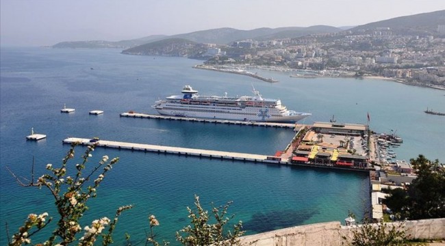 Aydın sahillerinde İngiliz turist sevinci