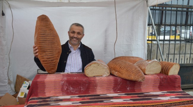 Bayatlamayan ekmek  ilgi odağı oldu