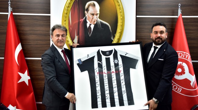 Bornova Belediye Başkanı İduğ'u ziyaret eden Altay Başkanı Ekmekçioğlu: Altyapımızı Bornova'ya taşımak istiyoruz