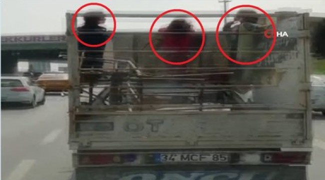 Çocukların kamyonet kasasında tehlikeli yolculuğu kamerada