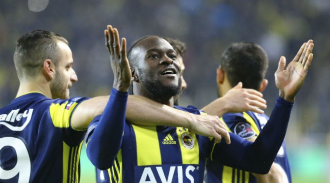 'Fener ol' kampanyasında ilk baraj geçildi