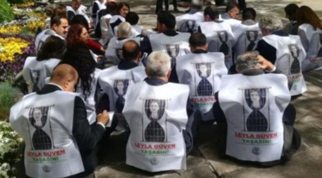 HDP'li vekillerden Meclis'te eylem