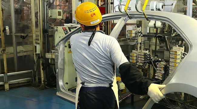 Maaşı geç yatan işçi istifâ ederse tazminat alacak