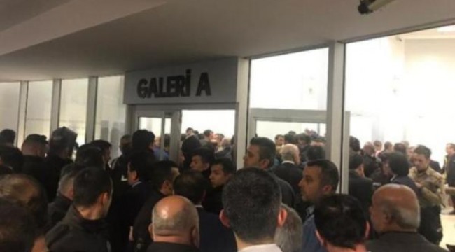 Maltepe Sayımı Durduruldu: AKP-MHP’liler Salona Girdi