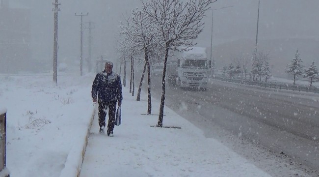 Nisan ayında kar sürprizi