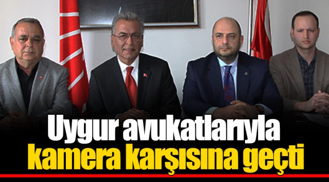 Uygur avukatlarıyla kamera karşısına geçti