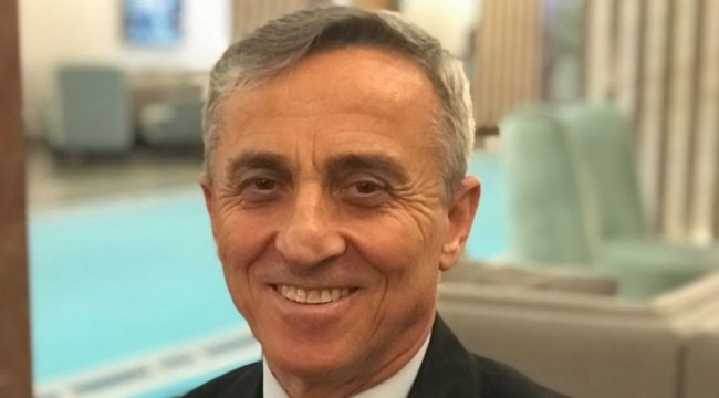 AK Partili Ünal: Diyelim ki seferberlik ilan edildi, ben dahil herkes askere gideriz