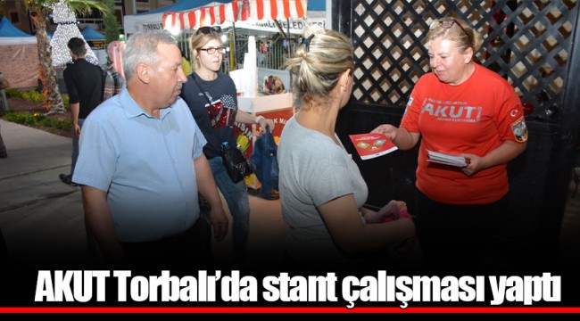 AKUT Torbalı’da stant çalışması yaptı