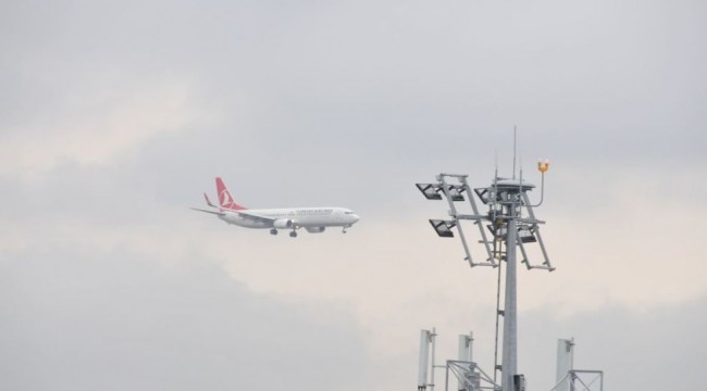 DHMİ: 468 seferden sadece 8'i başka havalimanlarına yönlendirildi