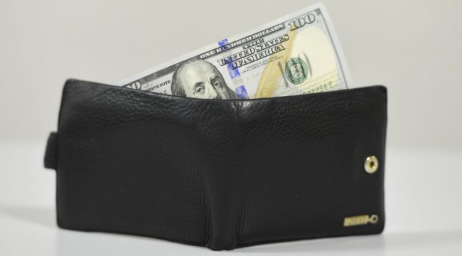 Döviz mevduat hesapları 182 milyar doları aşarak rekor kırdı