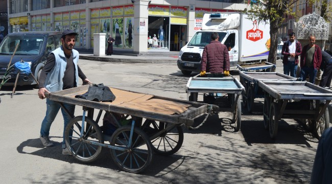 El arabacılarının zorlu yaşam mücadelesi