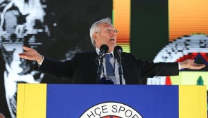 FB TV'den 'Doğum günümü bile kutlamıyorlar' diyen Aziz Yıldırım'a videolu yanıt