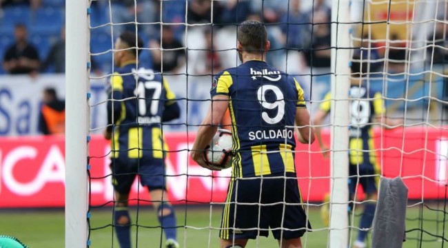 Fenerbahçe üç puanı üç golle hatırladı