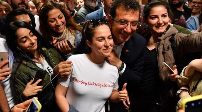 İmamoğlu'ndan üniversite öğrencilerine 'Binali Yıldırım' göndermesi