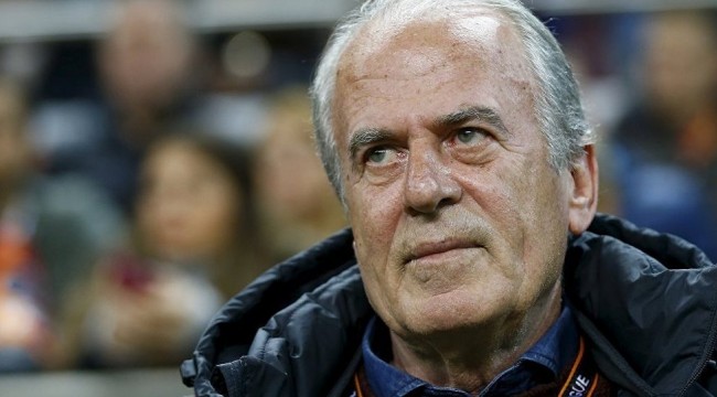 Mustafa Denizli görevinden ayrıldığını açıkladı
