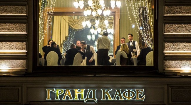 Rusya’da restoranlarda yer ayırtıp gelmeyenler ceza ödeyebilir