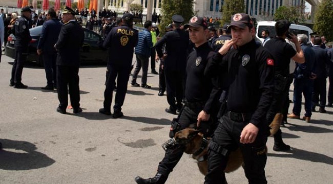 Şehit cenazesinde gözaltına alınan 30 şüpheli adliyeye sevk edildi