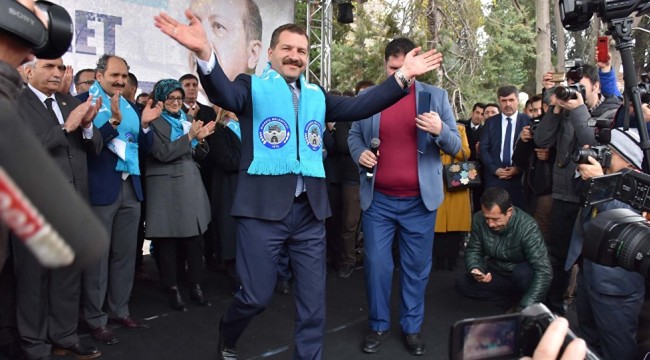 Taraftarlar AK Partili başkanı Erdoğan'a şikayet etti: Verdiği sözleri tutmuyor