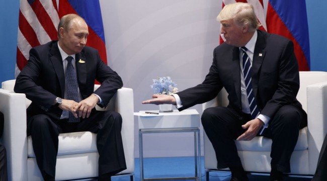 Tillerson: Trump, ilk görüşmelerinde Putin’den daha az hazırlıklıydı