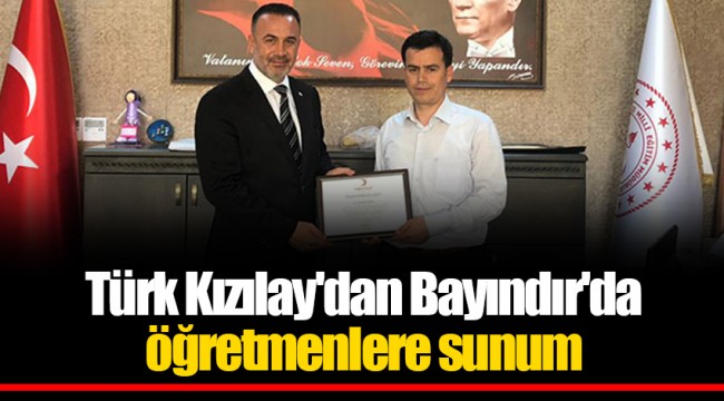 Türk Kızılay'dan Bayındır'da öğretmenlere sunum