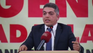 Vatan Partisi'nin İstanbul adayı Yücel: AK Parti Türkiye'yi tek başına yönetemiyor, bir seçim bile yapamıyor