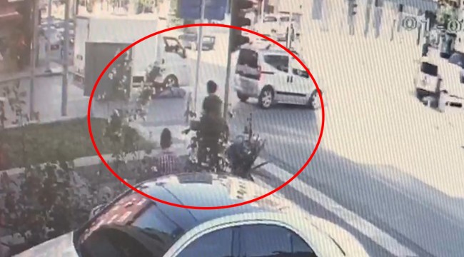 Yolun karşına geçmek isterken kamyonet çarptı