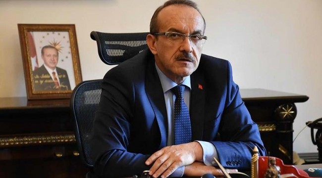 10 senede bir yeni Atatürk çıkarmış!
