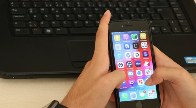 18 yaşındaki Yiğitcan 1 trilyonluk 'elma'nın kurtlarını temizledi