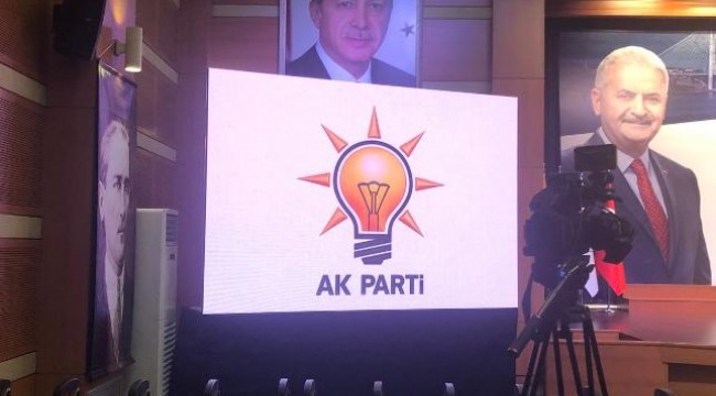 AK Parti İstanbul İl Merkezi’nde ekranlar kapatıldı