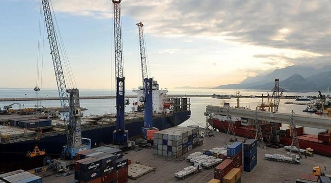 Dış ticaret açığı 1 milyar 838 milyon dolara geriledi