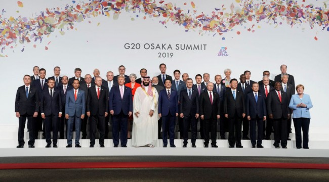 G20 zirvesi başladı: Aile fotoğrafı çekildi