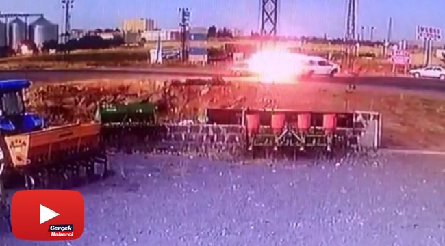 Kamyonete arkadan çarpan otomobil alev topuna döndü: 4 yaralı