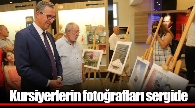 Kursiyerlerin fotoğrafları sergide