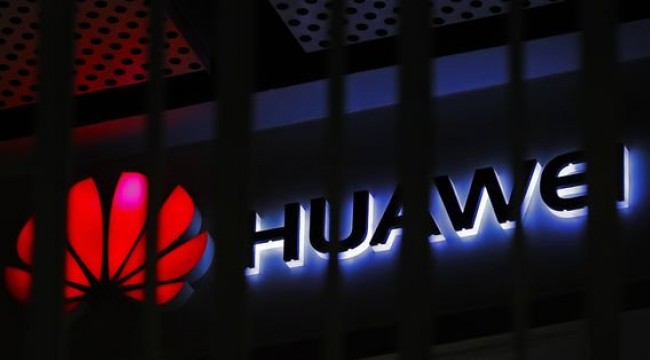 Malezya Huawei kullanmayı sürdürecek