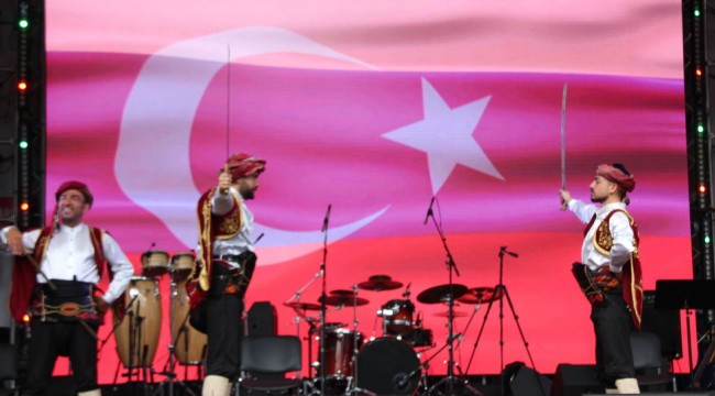 Moskova’daki Türkiye Festivali sona erdi: ‘Siz Türkiye’ye gitmezseniz, o size gelir’