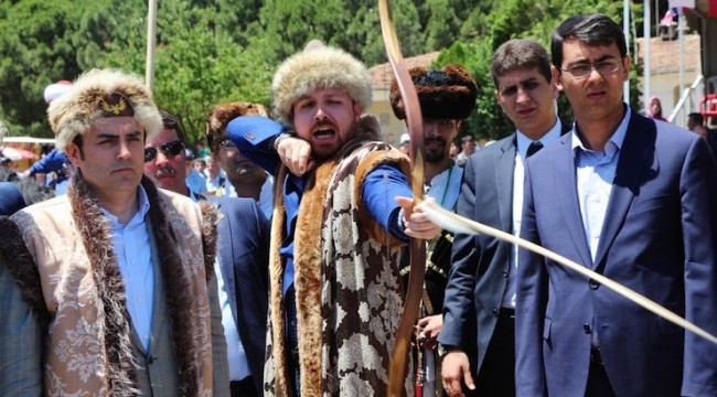"Okçular Vakfı kapatılıyor" iddiası