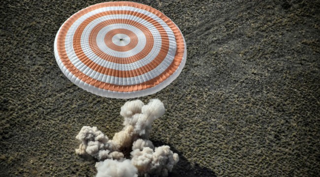Rus Soyuz kapsülü 204 gün sonra Dünya'ya döndü