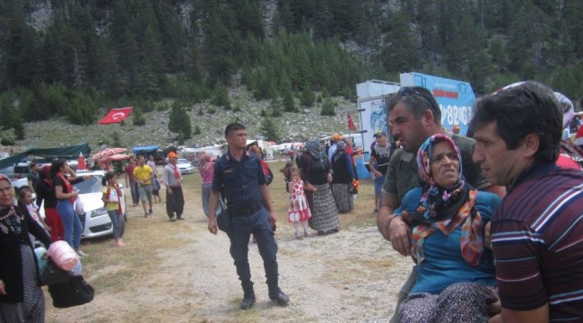 Alanya’daki şenliği hortum vurdu: 6 yaralı