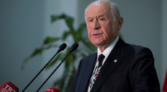 Bahçeli: 'Eski sisteme dönelim' diyenler FETÖ ile irtibatlı