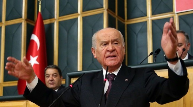 Bahçeli: Sahnenin önünde tarafsız, arkasında ideolojik saiklerle hareket eden cumhurbaşkanları dönemi kapanmıştır