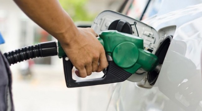 Benzin ve motorine zam geldi! İşte yeni fiyatlar