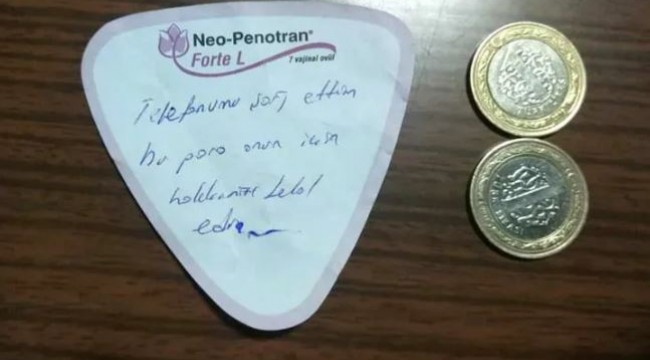 Camiye bırakılan bu not müezzini duygulandırdı