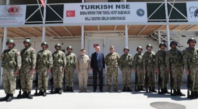 Cumhurbaşkanı Erdoğan, Bosna'da ‘Barış Gücü’nde görevli Türk askerleri ziyaret etti