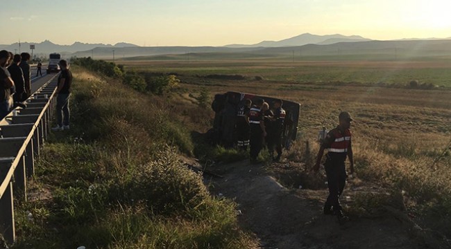 Eskişehir'de otobüs kazası: 13 yaralı